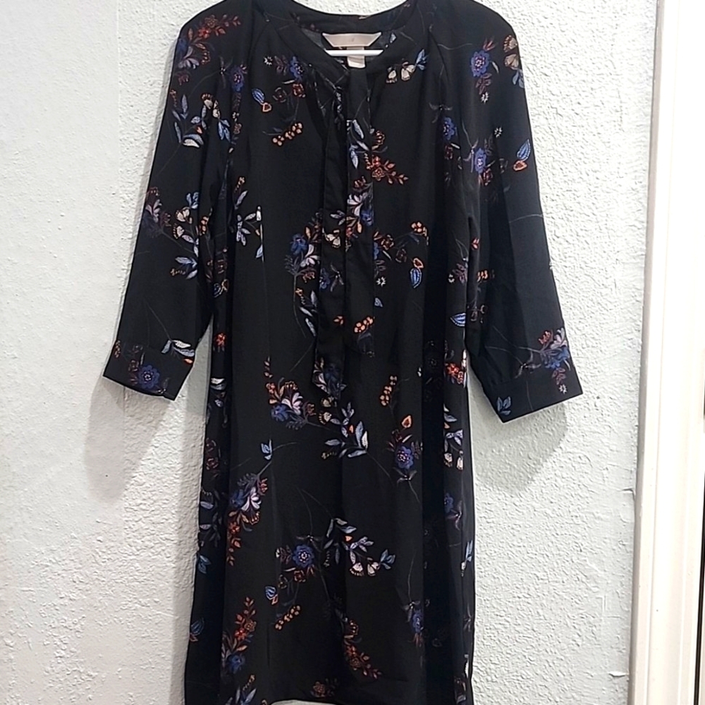 H&M Elbow Length Sleeve Dress with Bow (Size 6)